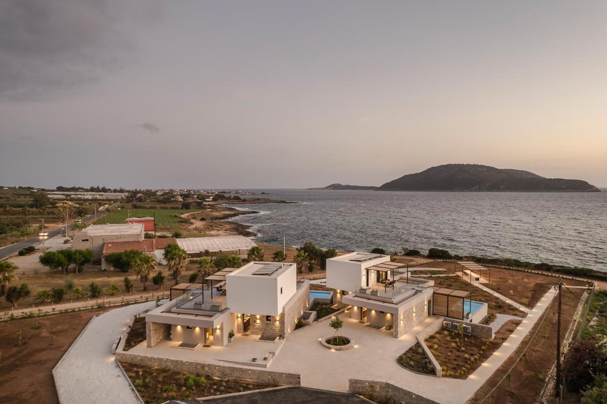 Mast Luxury Residences Gargalianoi Екстериор снимка